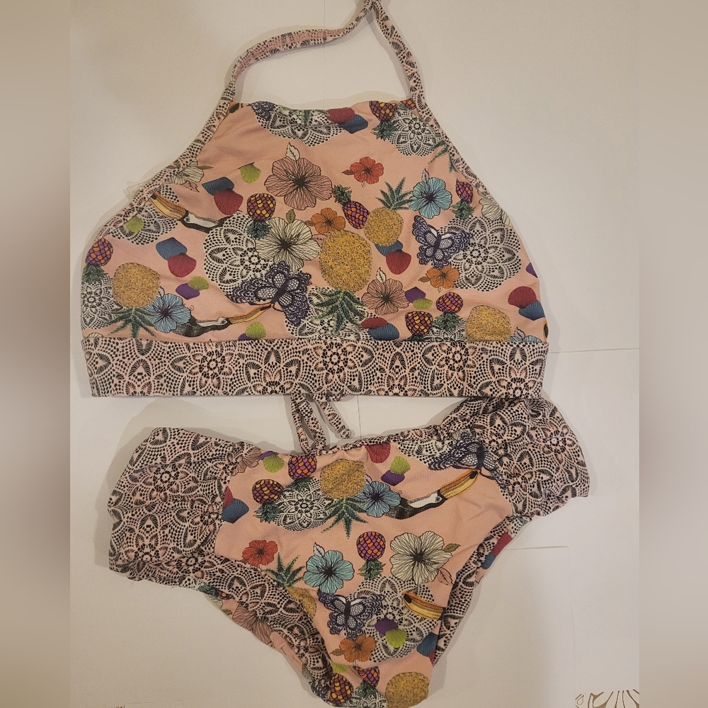 LULUI Girls halter bikini with reversible bottoms